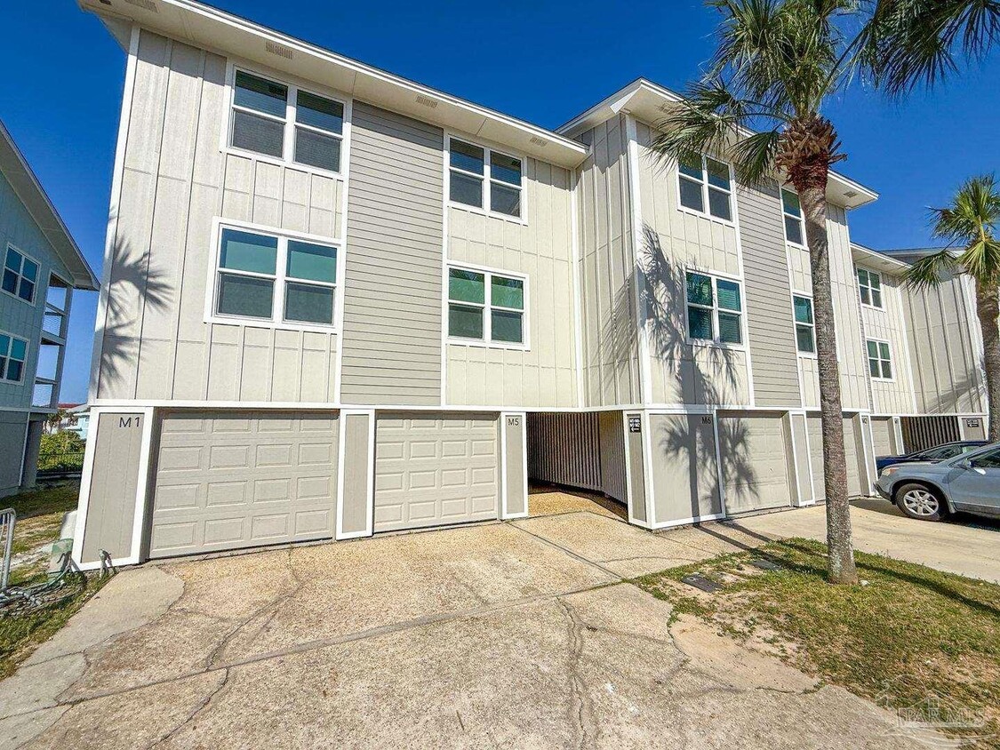 Foto principal - 200 Pensacola Beach Rd
