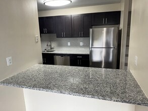 Building Photo - Silver Spring Station Apartment Homes