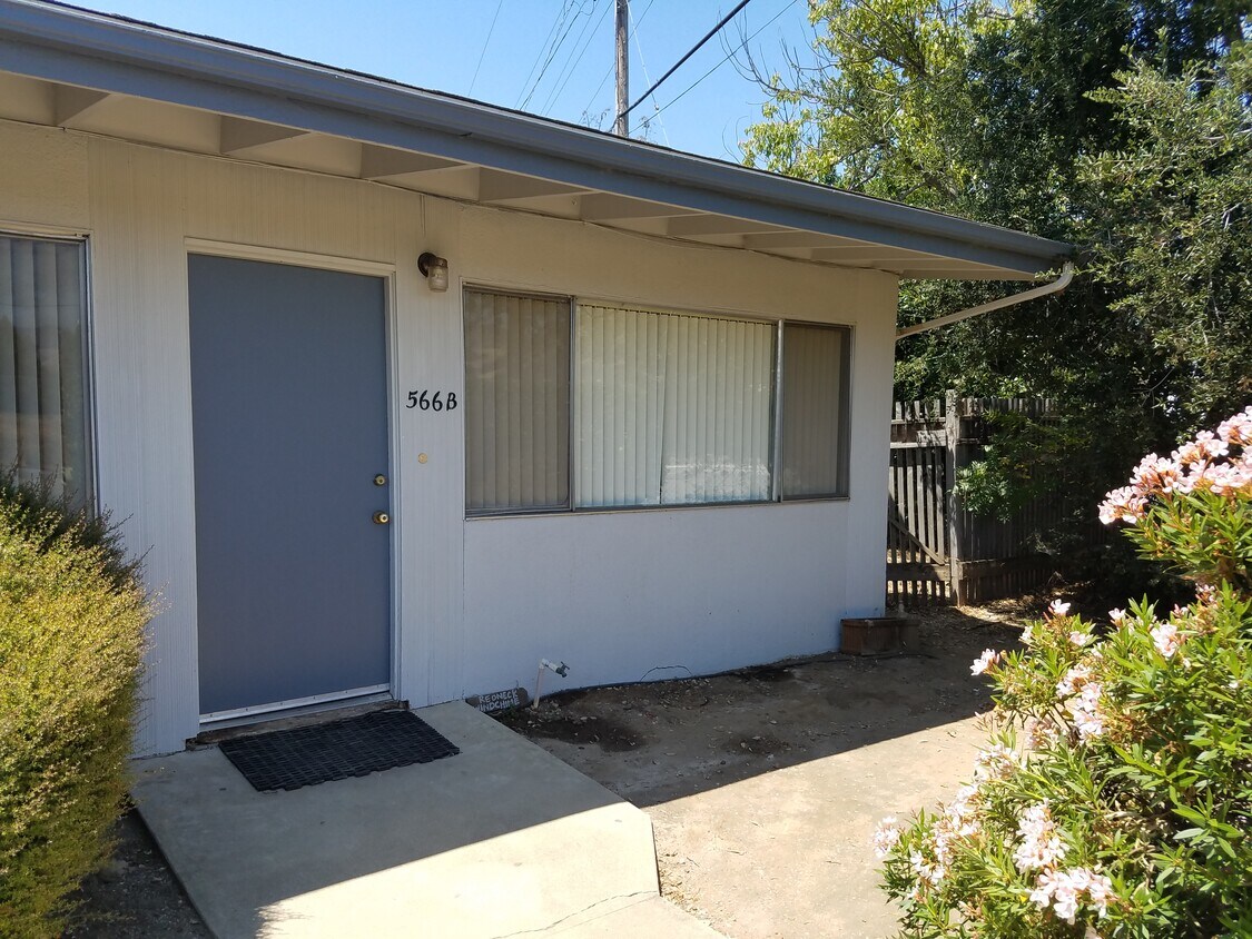 Front Door - 566 Westmont Ave