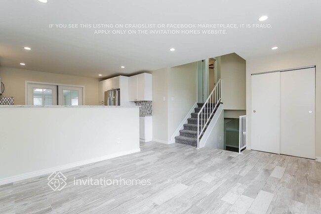Foto del edificio - 11705 Adams St