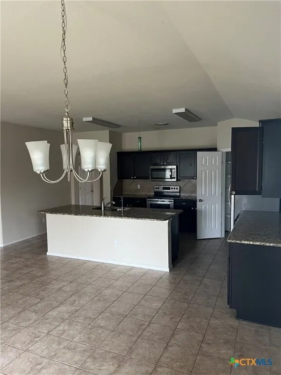 Building Photo - 5407 Two Brothers Ln