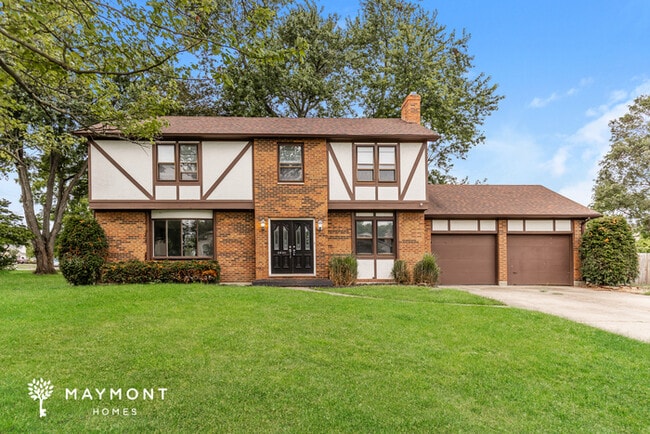 Building Photo - 3841 Hollybrook Dr