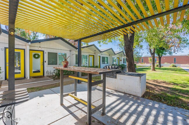 Foto del edificio - 2309 S College Ave