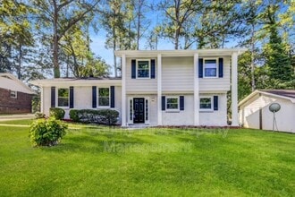 Building Photo - 2637 Elkhorn Dr