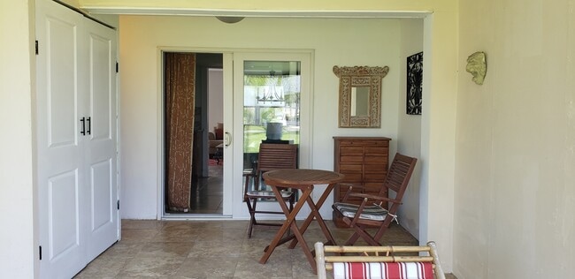 Foto del edificio - 4916 Hawaii Blvd