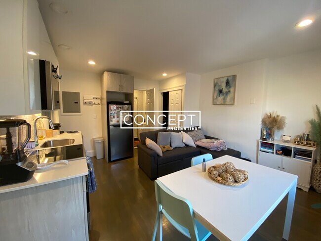 Foto del edificio - 225 Newbury St