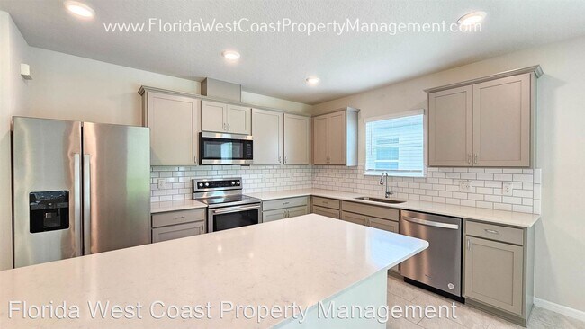 Building Photo - 4 br, 2 bath House - 8419 Reefbay Cv