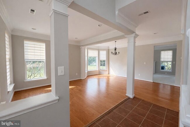 Building Photo - 12314 Tanalian Falls Ln