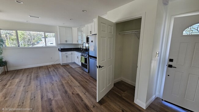 Building Photo - 9903 Rudnick Ave