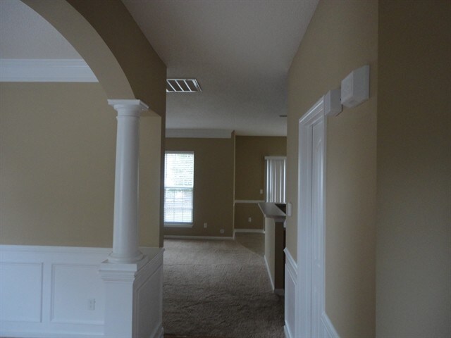 Building Photo - 11 Hessell Court