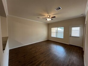 Building Photo - 601 Rosewood St