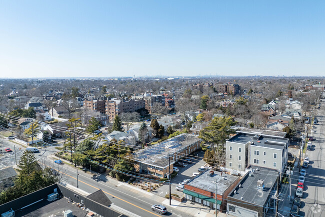 Aerial Photo - Woodmere Mews Cooperative