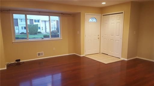 Building Photo - S4 Quincy Cir