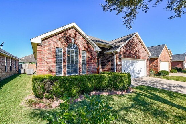 Foto del edificio - 6738 Chester Oak Dr