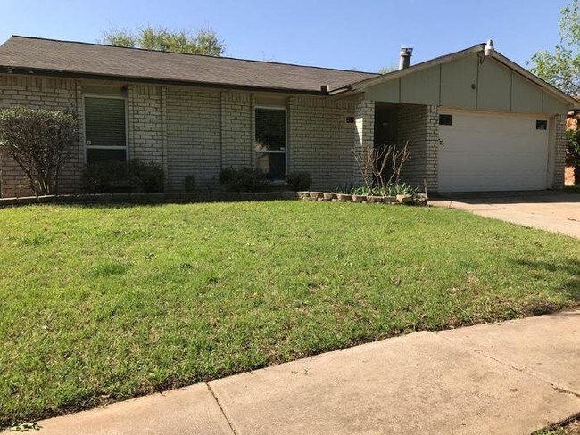 Building Photo - 6924 Sandstone Ct
