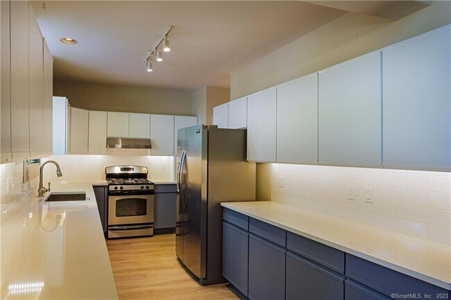 Foto del edificio - 161 Whitfield St