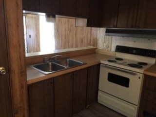 Building Photo - 359 Glenwood Dr