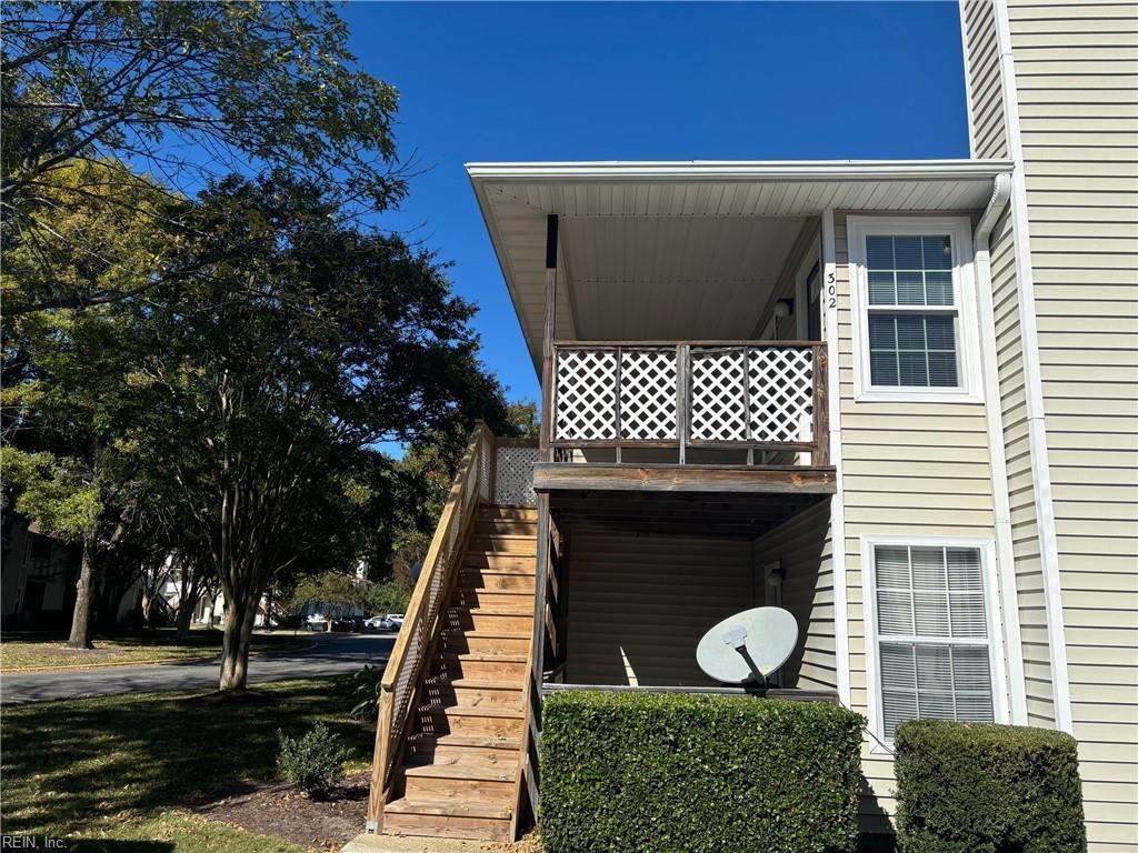 Primary Photo - 302 Thalia Station Dr