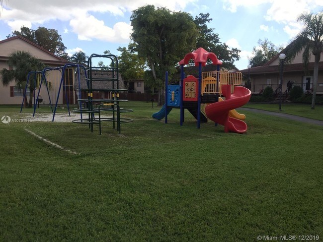 Foto del edificio - 11273 SW 88th St