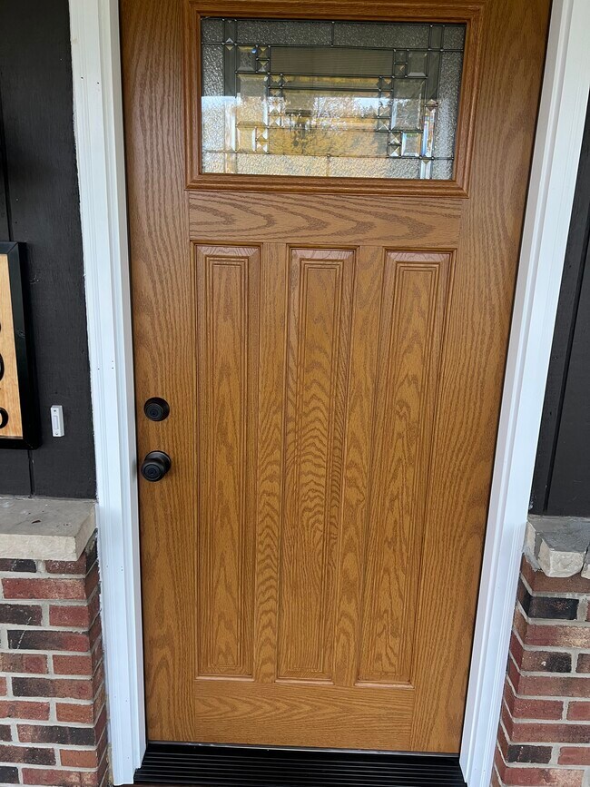 Foto del edificio - 1306 E Sylvan Ave