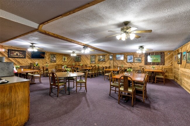 Foto del edificio - 2414 S Gordon St