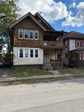 Building Photo - 3426 Orchard St