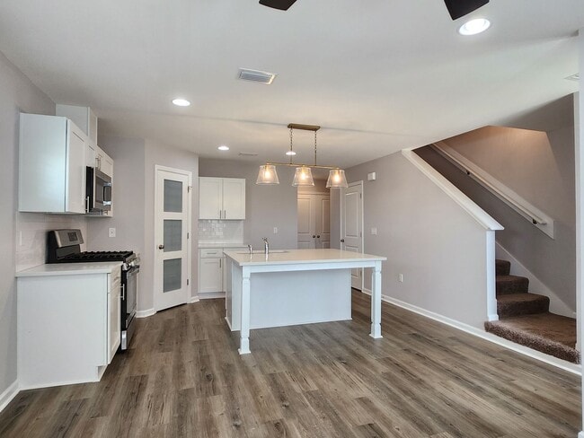 Building Photo - 3607 Meadow Vista Ln.