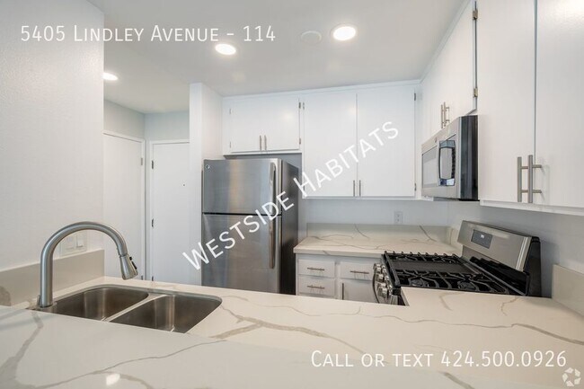 Building Photo - 5405 Lindley Ave
