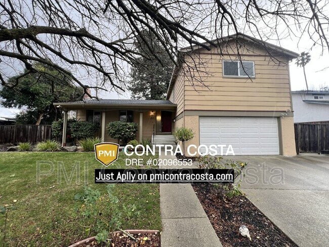 Building Photo - 2611 Biscay Way