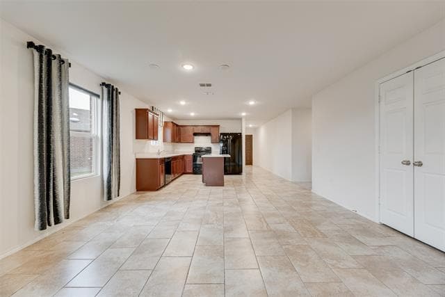 Foto del edificio - 1802 Aslynn Cir