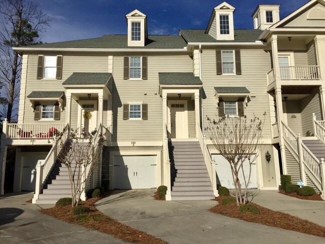 Building Photo - 591 River Ridge Rd