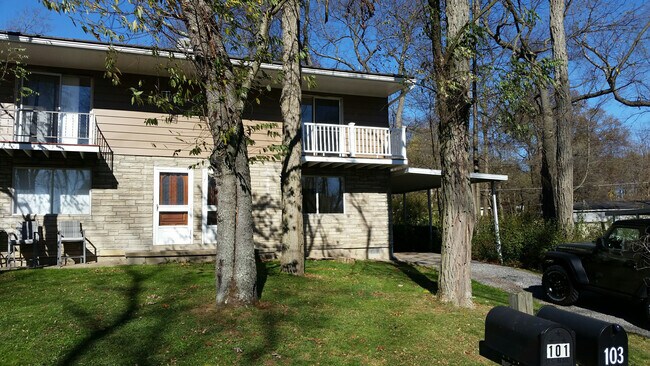 Se alquila la vivienda ubicada en 103 Stonecrest Lane, Butler, Pensilvania. - 103 Stonecrest Dr