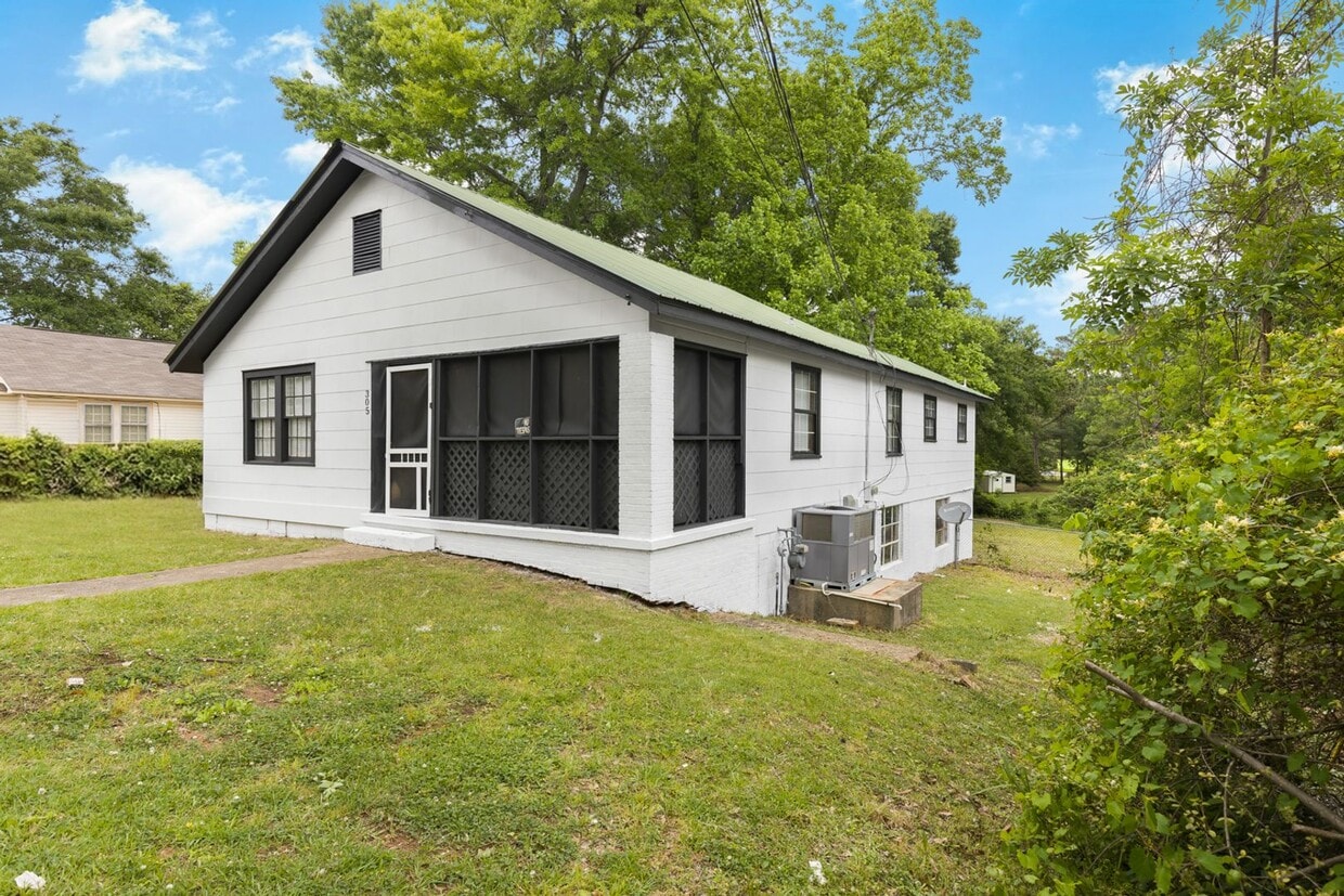 Freshly Updated 3BR Home in Opelika – Clean, Bright, Move-In Ready - Freshly Updated 3BR Home in Opelika – Clean, Bright, Move-In Ready