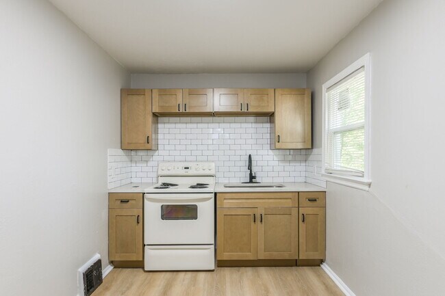 Foto del edificio - 5760 College Ave