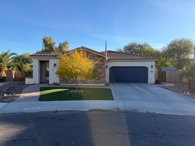 Building Photo - 4623 S Leisure Way