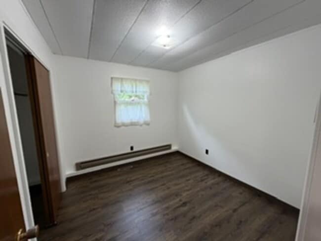 Building Photo - 109 Velkommen St NE