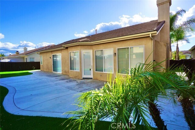 Building Photo - 26730 Trafalgar Way