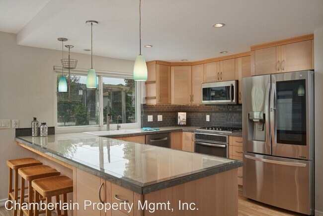 Building Photo - 4 br, 2.5 bath House - 1504 Valleda Lane