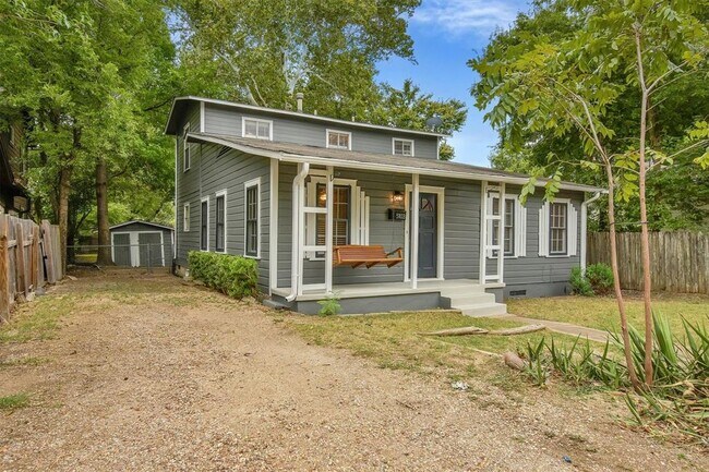 Building Photo - 5103 Leralynn St
