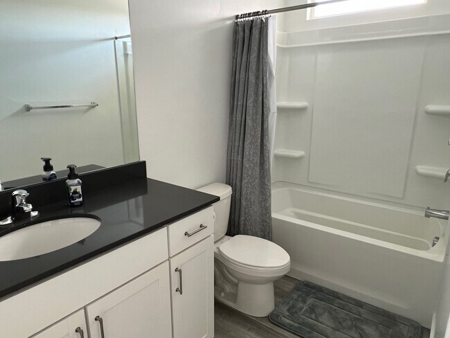 Foto del edificio - 1365 S Fox Run Ave