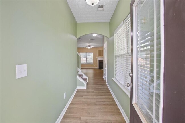 Foto del edificio - 5078 McEver View Dr