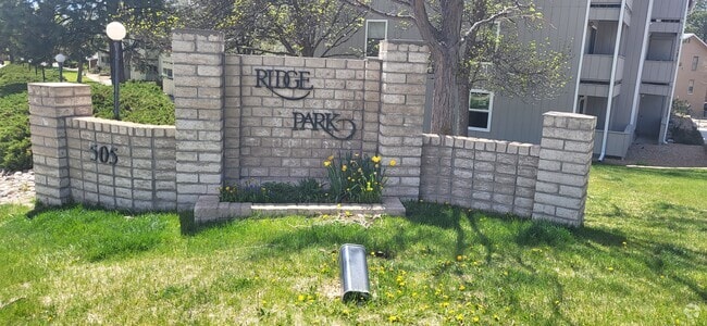 Building Photo - 505 Oppenheimer Dr