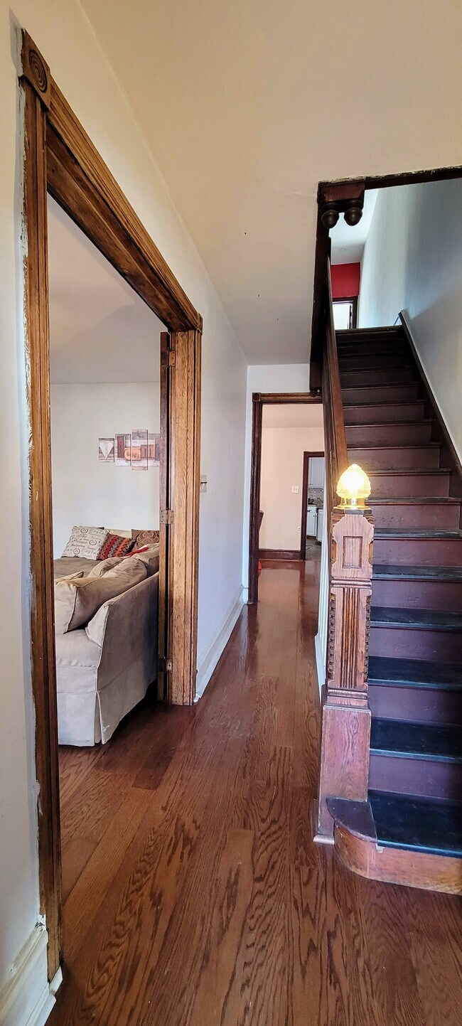 3834 Manayunk Ave, Philadelphia, PA 19128 Townhome Rentals in