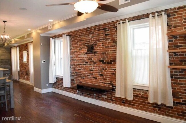 Building Photo - 3 br, 2.5 bath House - 2243 McNair Avenue