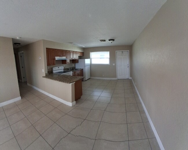 Building Photo - 2820 Avenue S