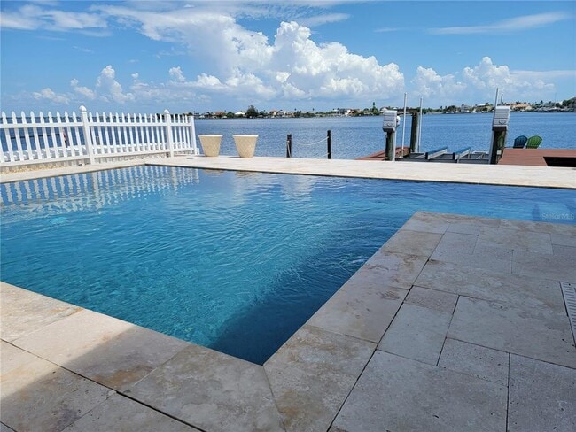 Building Photo - 179 Punta Vista Dr