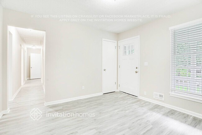 Foto del edificio - 3086 Tolbert Dr