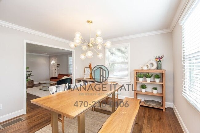 Building Photo - FULLY RENOVATED 2 Bedroom House close to I...