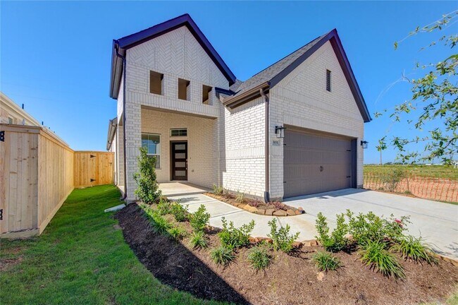 Building Photo - 31031 Star Gazer Rd