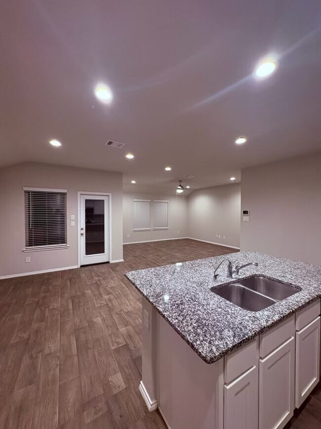 Building Photo - 22426 Busalla Trail